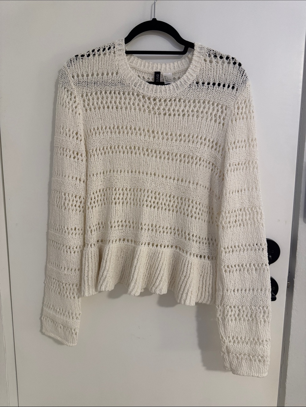 H&M Open-Knit Scoop Crewneck Sweater in Cream